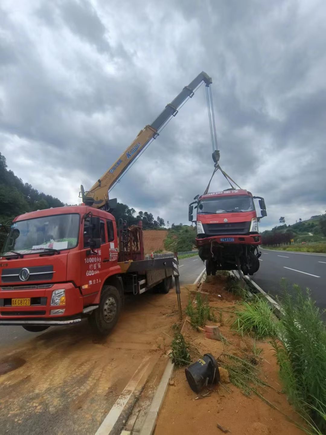 鄂城区吊车出租公司在日常生活中对吊车要怎样检查