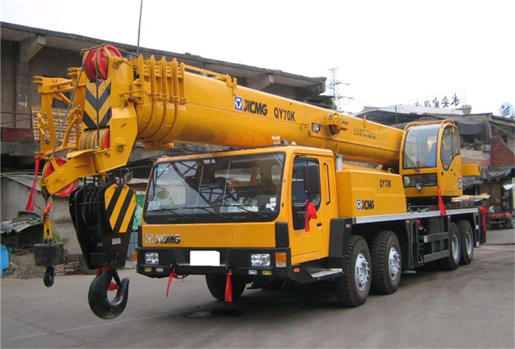 鄂城区吊车出租选择重点