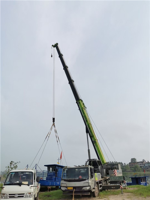 鄂城区桥梁建设吊装案例